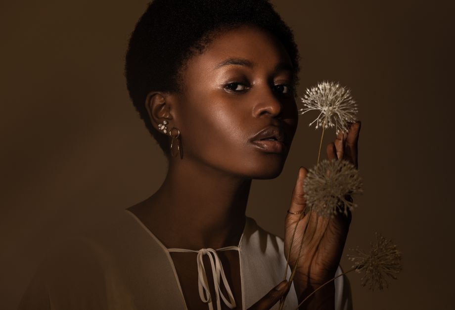 Editorial-Beauty-Fotografie mit Model Eunice, Businessfotografie Osnabrück
